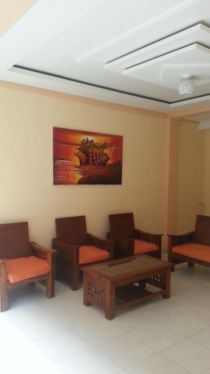 Dstay Kost Bali Jimbaran Exteriör bild