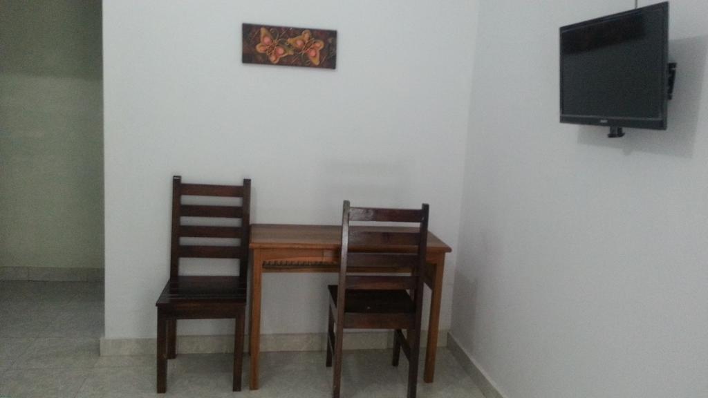 Dstay Kost Bali Jimbaran Rum bild