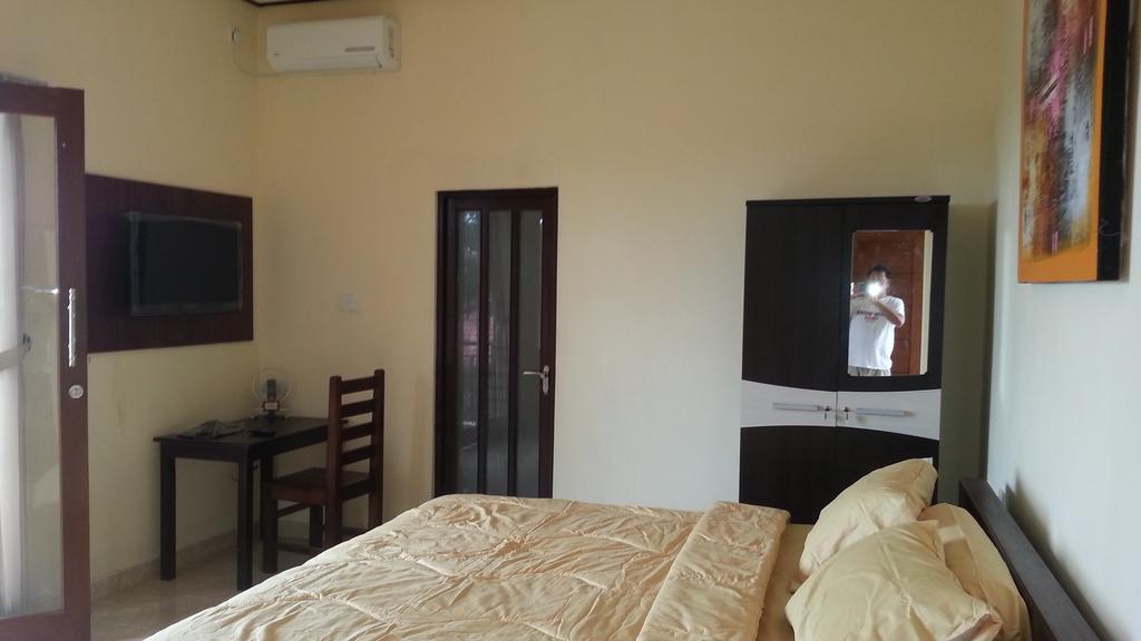 Dstay Kost Bali Jimbaran Rum bild