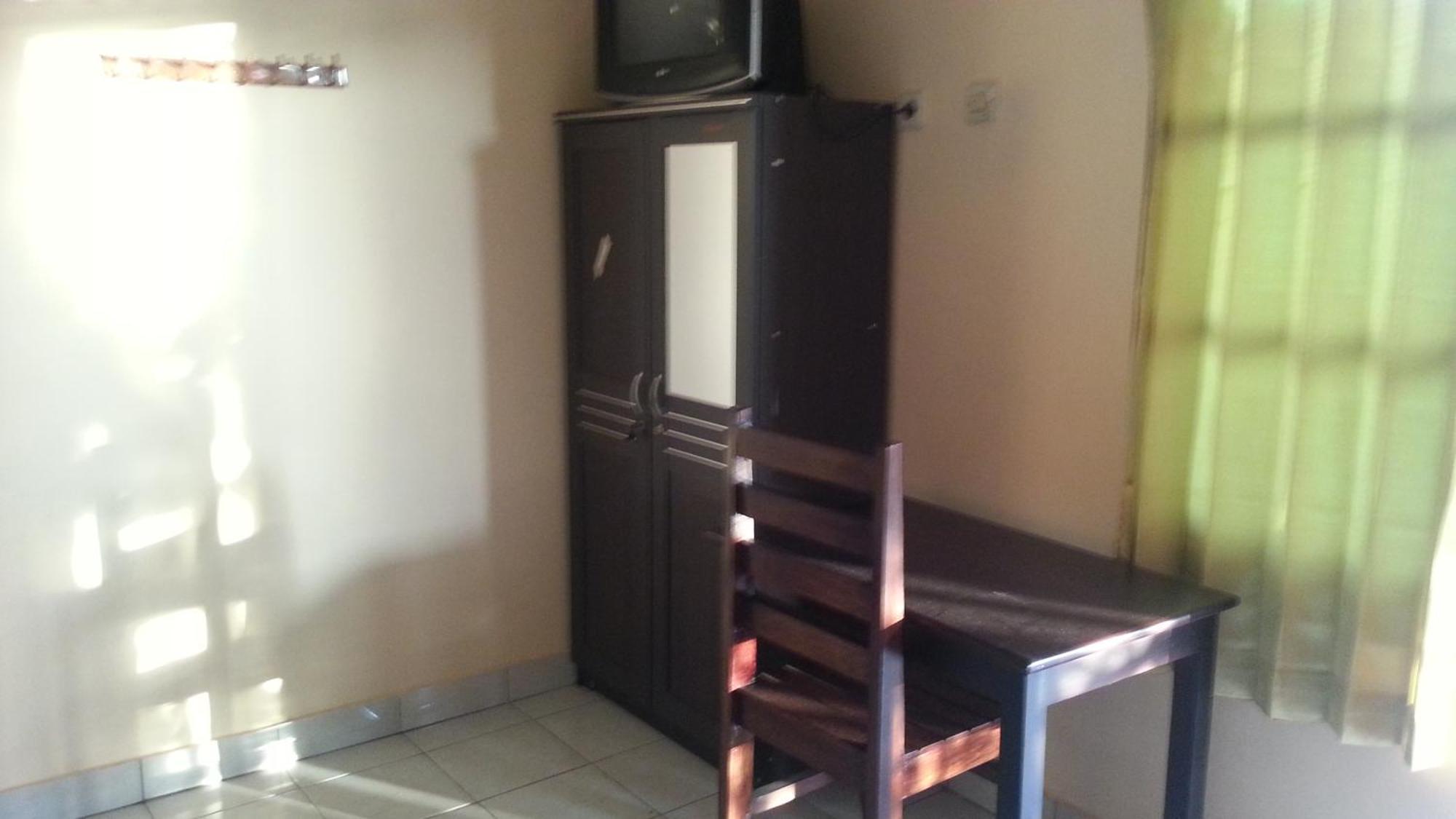 Dstay Kost Bali Jimbaran Rum bild