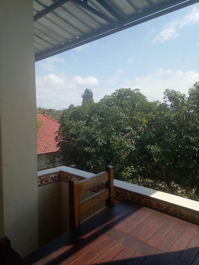 Dstay Kost Bali Jimbaran Exteriör bild
