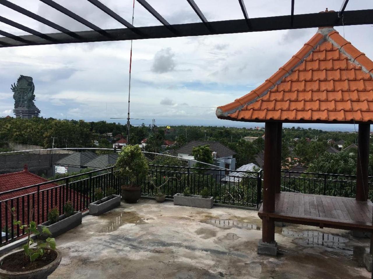 Dstay Kost Bali Jimbaran Exteriör bild